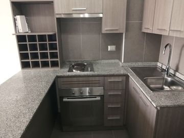 DEPARTAMENTO, MACUL CON VESPUCIO, 2 DORMITORIOS, 2 BAÑOS, TERRAZA, ESTACIONAMIENTO, BODEGA, PISCINAS, JARDINES, AZOTEA CON QUINCHO, METRO