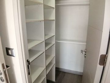 DEPARTAMENTO, MACUL CON VESPUCIO, 2 DORMITORIOS, 2 BAÑOS, TERRAZA, ESTACIONAMIENTO, BODEGA, PISCINAS, JARDINES, AZOTEA CON QUINCHO, METRO
