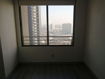 DEPARTAMENTO, MACUL CON VESPUCIO, 2 DORMITORIOS, 2 BAÑOS, TERRAZA, ESTACIONAMIENTO, BODEGA, PISCINAS, JARDINES, AZOTEA CON QUINCHO, METRO