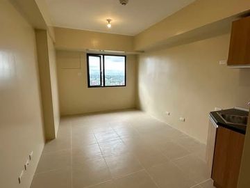 Studio Unit for Sale in Serin East Tagaytay