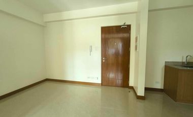 READY FOR OCCUPANCY AND PRESELLING CONDO ALONG TAFT AVENUE PASAY CITY QUANTUM RESIDENCES