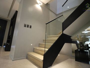 HOUSE AND LOT FOR SALE IN CAVITE