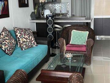 VENDO EXCELENTE APTO EN CRISTALES