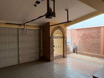 Venta de Casa en El Area del Ex - Galgodromo (Nuevo Hospital del Imss)