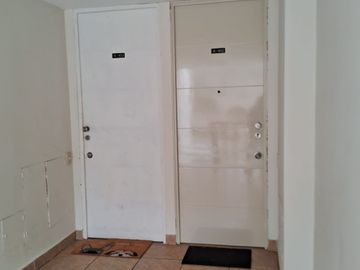 165000$ VENTA DEPARTAMENTO MODERNO EN CONDOMINIO  LOMAS DE LA MOLINA VIEJA