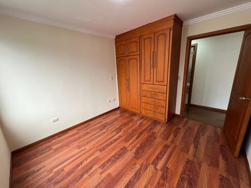 En venta Departamento Tres Hab. Zona Privilegiada