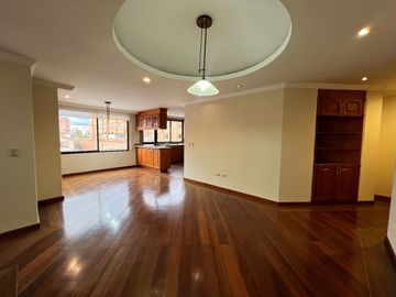 En venta Departamento Tres Hab. Zona Privilegiada