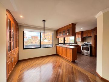 En venta Departamento Tres Hab. Zona Privilegiada