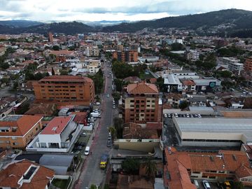 En venta Departamento Tres Hab. Zona Privilegiada