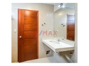 Surco: Departamento Moderno con Opción a 2 Dorm. – Tambo de Monterrico
