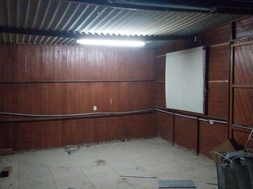 Se vende casa en Lima cerca a Gamarra