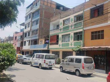 SE VENDE CASA EN SAN JUAN DE LURIGANCHO