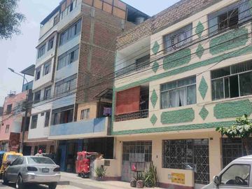 SE VENDE CASA EN SAN JUAN DE LURIGANCHO