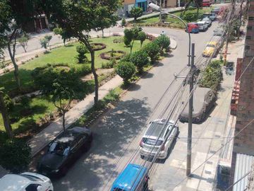 SE VENDE CASA EN SAN JUAN DE LURIGANCHO
