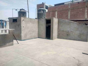 SE VENDE CASA EN SAN JUAN DE LURIGANCHO