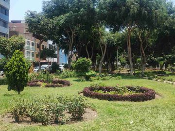 SE VENDE CASA EN SAN JUAN DE LURIGANCHO