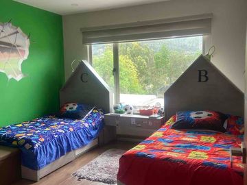 casa en venta dentro de condominio con espacio verde