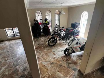 casa comercial en venta