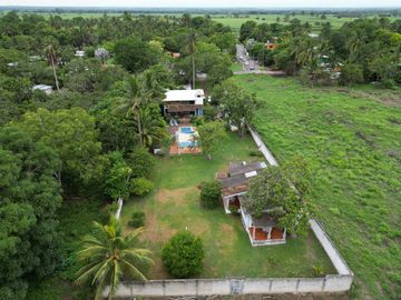 Casa de Descanso en Veracruz con Alberca y Salida Al Río Loc. La Posta