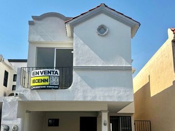 Casa en venta en Privada Santa Rosa