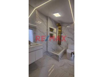 Venta Hermosa Casa Moderna De 3 Hab. Ac. 112.51 M2 - Los Sauces - Victor Larco Herrera