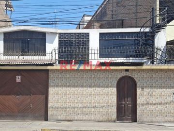 Venta De Casa En Chorrillos