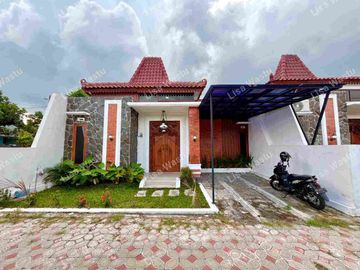 RUMAH SIAP HUNI MURAH TEPI JALAN UTAMA DI PRAMBANAN