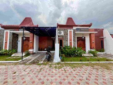 RUMAH SIAP HUNI MURAH TEPI JALAN UTAMA DI PRAMBANAN