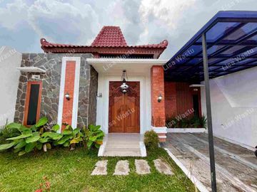 RUMAH SIAP HUNI MURAH TEPI JALAN UTAMA DI PRAMBANAN