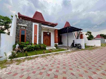 RUMAH SIAP HUNI MURAH TEPI JALAN UTAMA DI PRAMBANAN