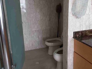 Departamento de venta, 4 dormitorios Vista - Balcón