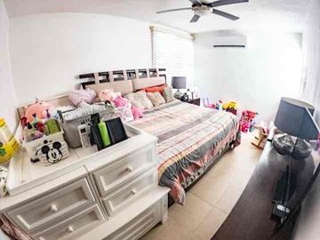 CASA EN VENTA EN CIUDAD DEL CARMEN. BUGAMBILIAS