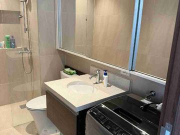 fully furnished 1 bedroom with balcony