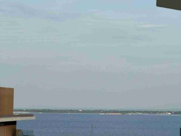 fully furnished 1 bedroom with balcony
