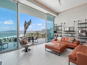 🏖️ Exclusivo Condominio Frente al Mar en Maritima Playa – 3 Recámaras | 210 m²
