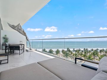 🏖️ Exclusivo Condominio Frente al Mar en Maritima Playa – 3 Recámaras | 210 m²