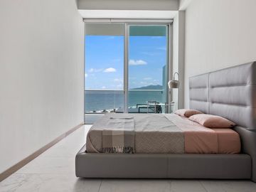🏖️ Exclusivo Condominio Frente al Mar en Maritima Playa – 3 Recámaras | 210 m²