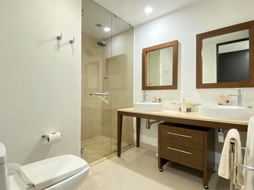 Departamento de lujo en Icon Vallarta con acceso a playa – 4 recámaras y amenidades exclusivas.