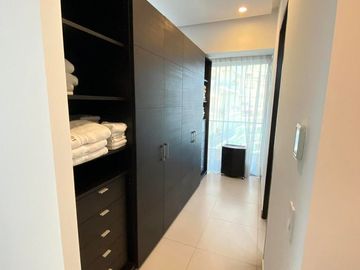 Departamento de lujo en Icon Vallarta con acceso a playa – 4 recámaras y amenidades exclusivas.