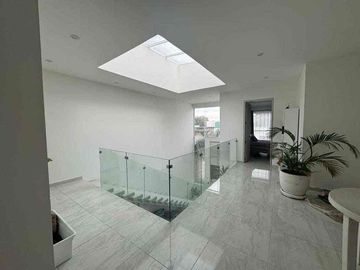 Casa en venta de uso con recámara en planta baja la carcaña