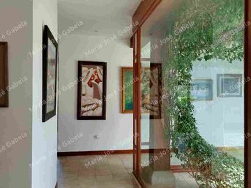EN VENTA CASA DE LUJO DE 1 PLANTA, DE 4 DORMOTORIOS Y UNA SUITE  CON ESTUDIO, EN PIFO, A 5MIN DE LA RUTA VIVA