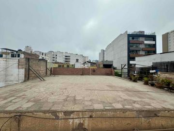 OPORTUNIDAD DE INVERSIÓN EN MIRAFLORES