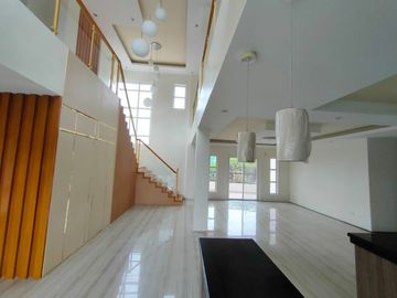 4 Bedroom House for Sale in St. Charbel Executive Village Subdivision Dasmariñas Cavite City • Property ID: FM334