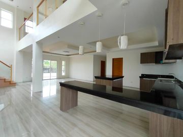 4 Bedroom House for Sale in St. Charbel Executive Village Subdivision Dasmariñas Cavite City • Property ID: FM334