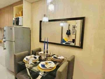 Ready-to-Turnover Studio w/ Balcony – Prime Location for Rental Income!