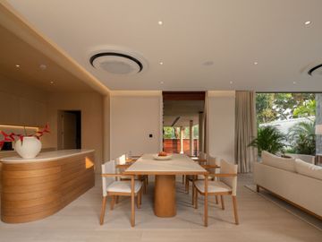 White Sand Beach Luxury Pool Villa  3 Bed, 3 Bath 130 SQW. @ Mövenpick, Na Jomtien
