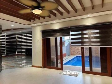 Spacious Corner House and lot with Pool Inside Corona Delmar