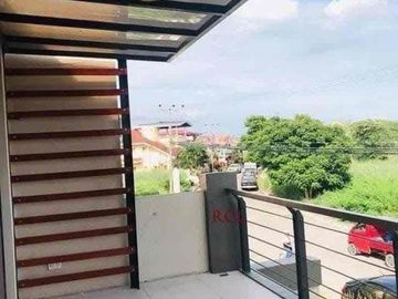 Spacious Corner House and lot with Pool Inside Corona Delmar