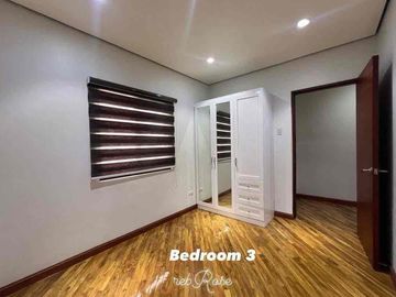 Spacious Corner House and lot with Pool Inside Corona Delmar