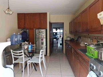 VENTA DE CASA CHOSICA URB SANTA MARIA PASANDO CHACLACAYO 332 M2 $200 000